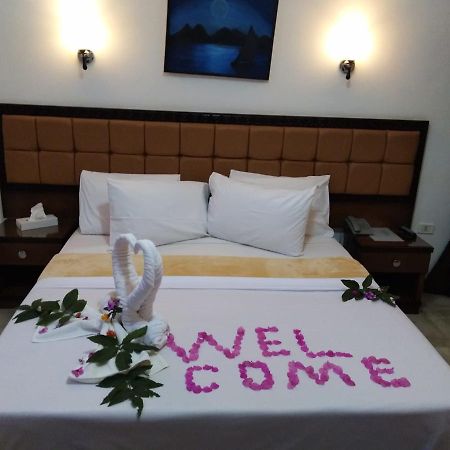 Dolphin Hotel El Qoseir Ngoại thất bức ảnh