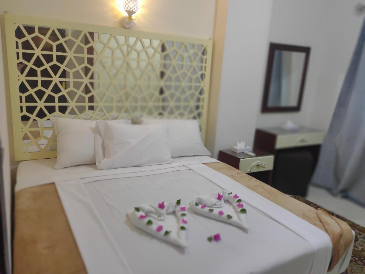 Dolphin Hotel El Qoseir Ngoại thất bức ảnh