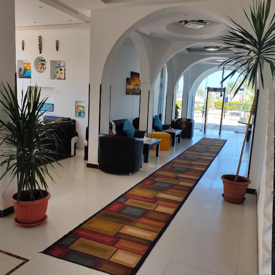 Dolphin Hotel El Qoseir Ngoại thất bức ảnh